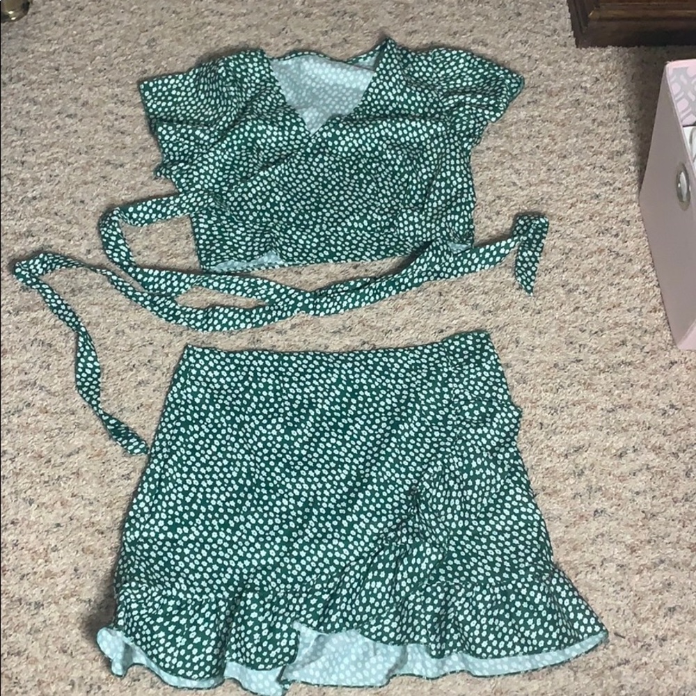 Green flower patterned wrap top and skirt